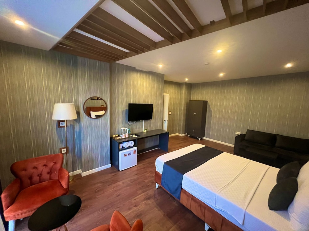 Beta Hotel 16/37