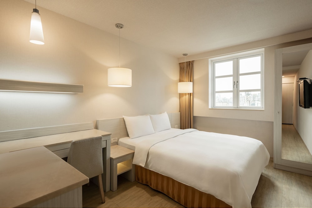 Elite, Double Bed