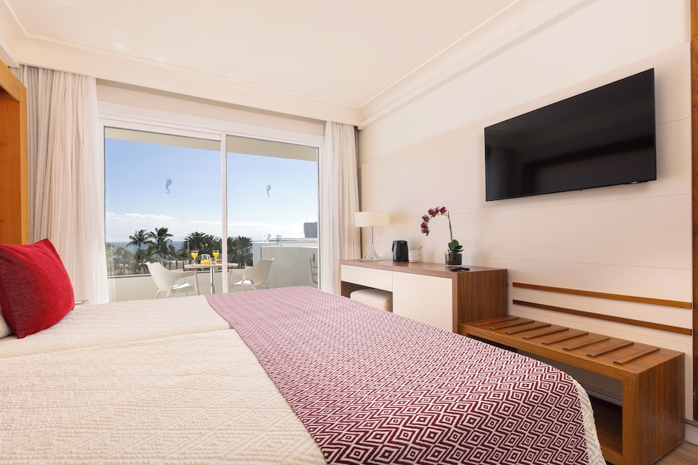 Room, Twin Beds, Sea View, Balcony, Hipotels La Geria 2/4