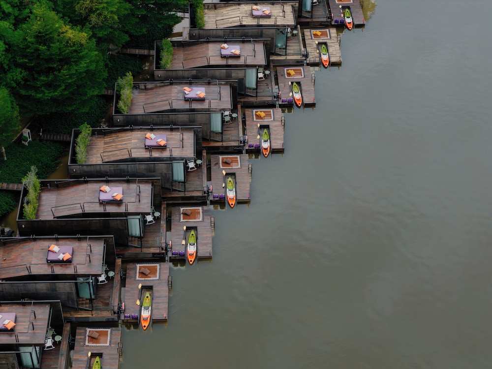 The Xcape River Kwai 44/50