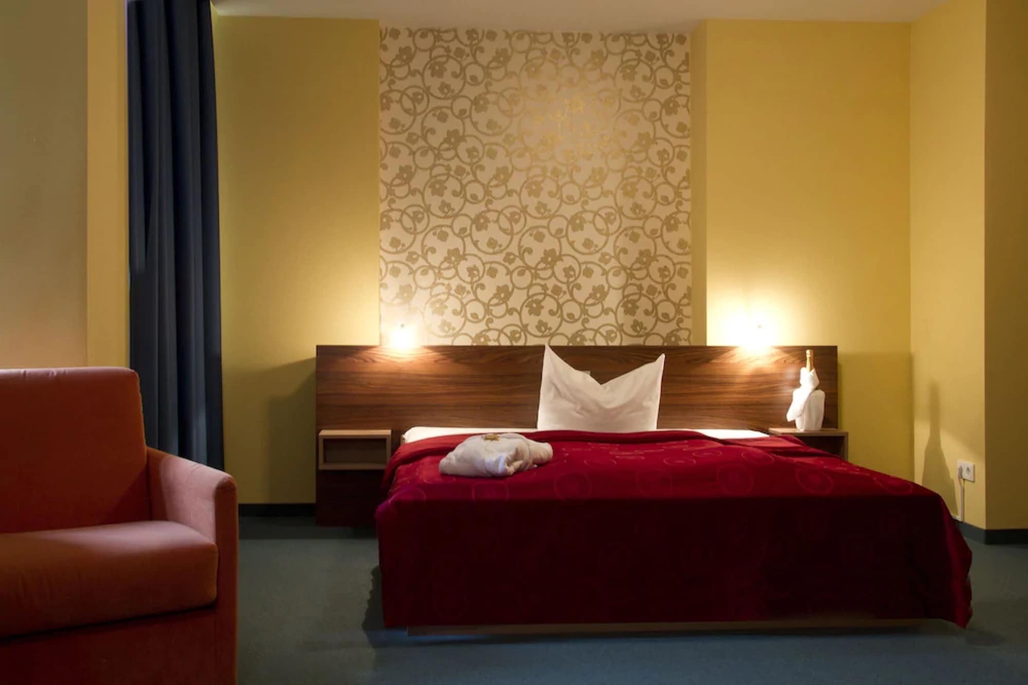 STANDARD, SINGLE, SINGLE BED