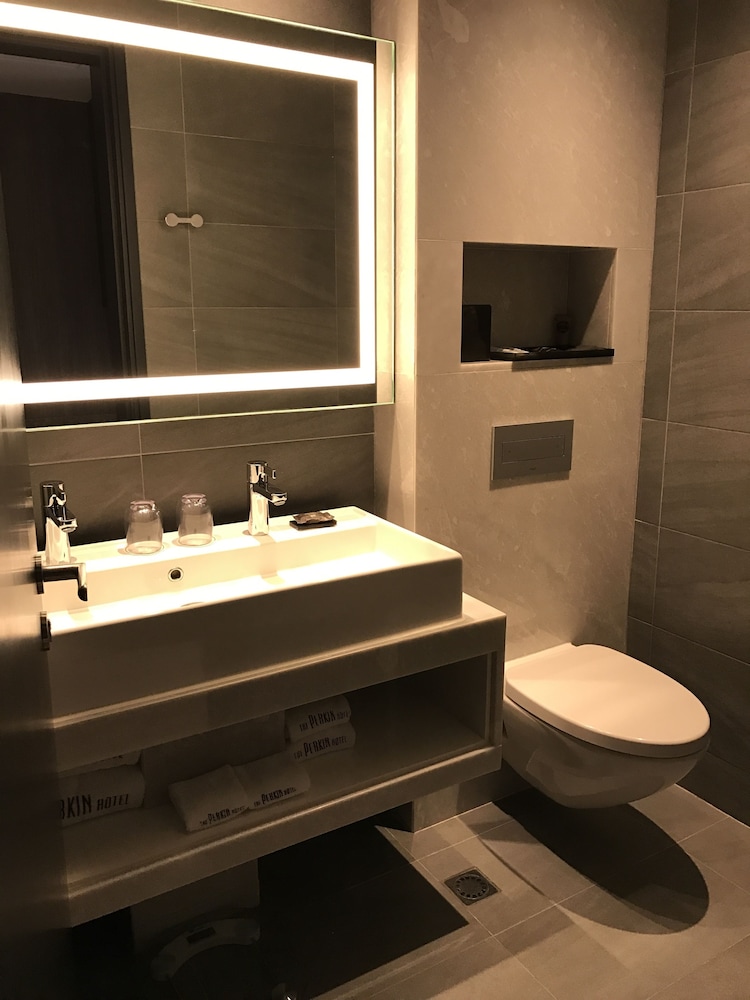 The Perkin Hotel 41/41