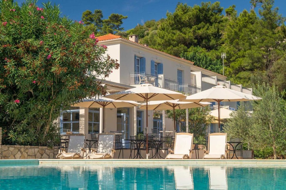 Armonia Bay Hotel 42/48