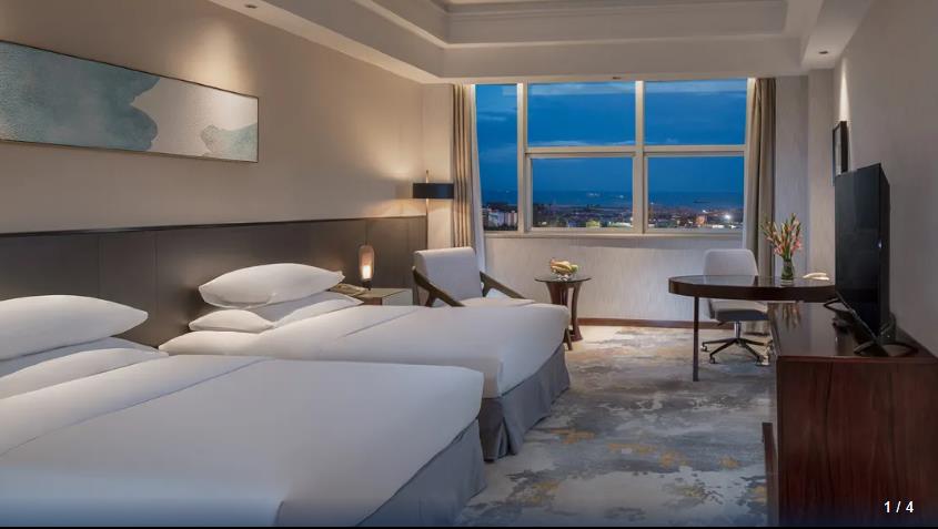 Golden Shining New Century Grand Hotel Beihai 24/49