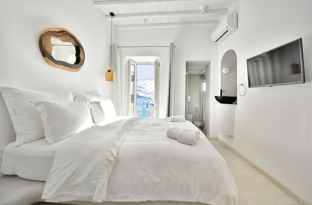 Little Venice Suites 6/50