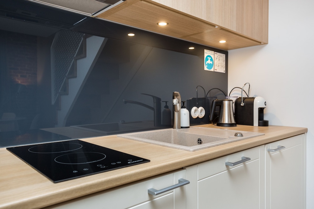 Angleterre Apartments 42/50