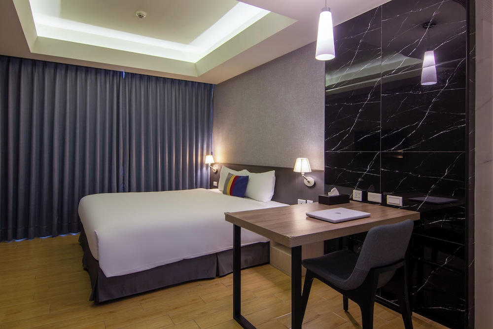 F Hotel Luzhou Taipei 18/47