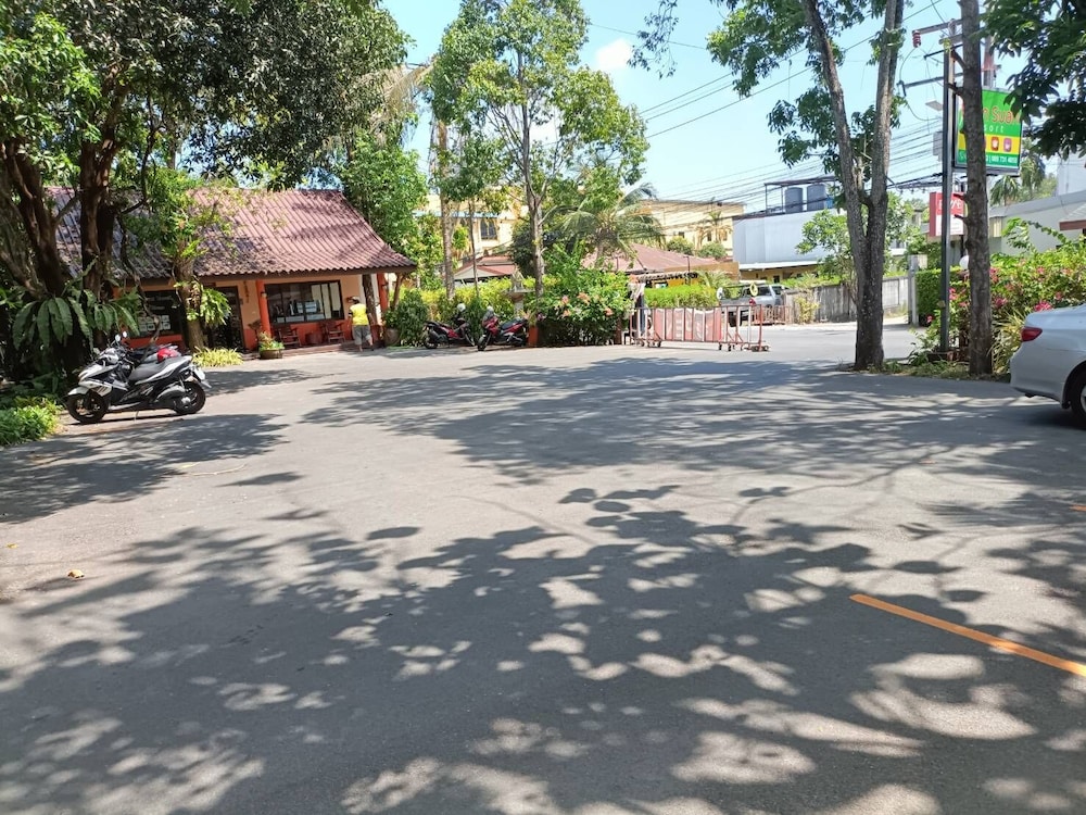 Baan Suan Resort 48/54