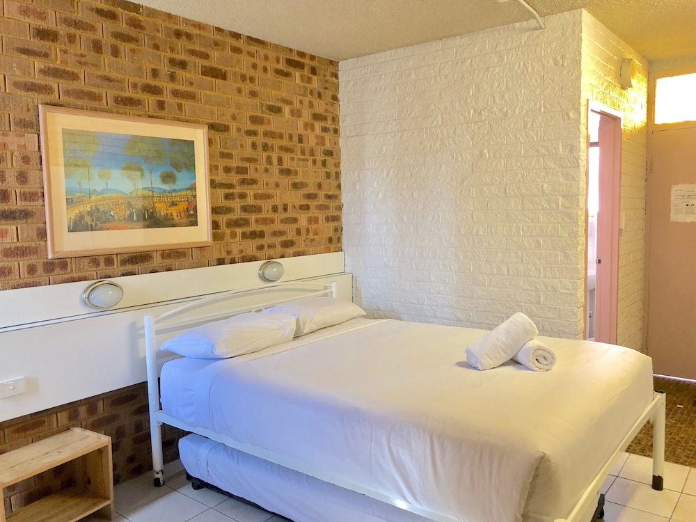 Marco Polo Motor Inn 33/56