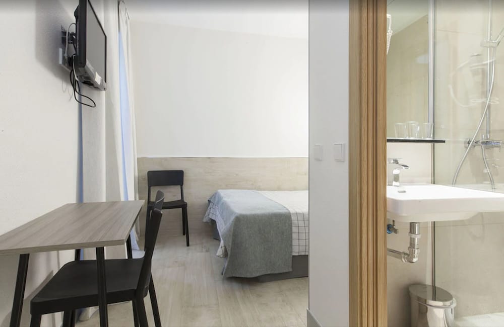 Hostal Castilla Ii Puerta Del Sol 47/73