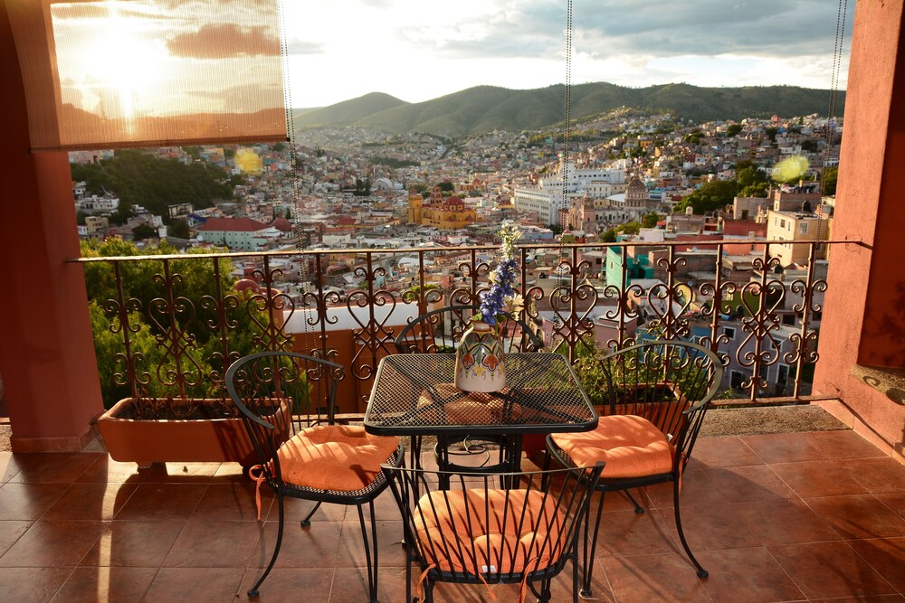 Hotel Chocolate Suites 33/50