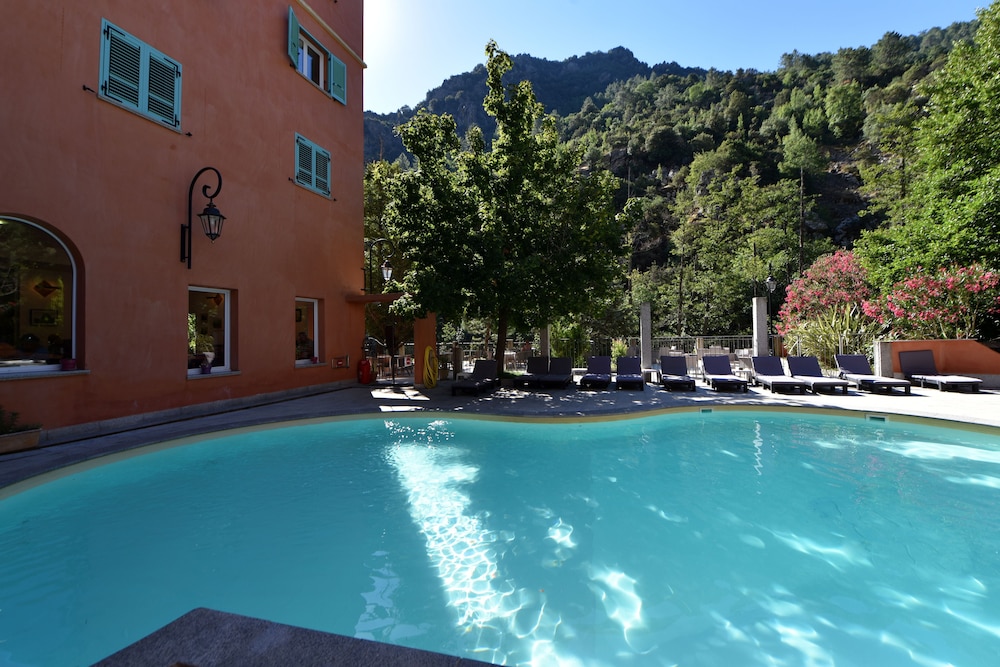 hotel