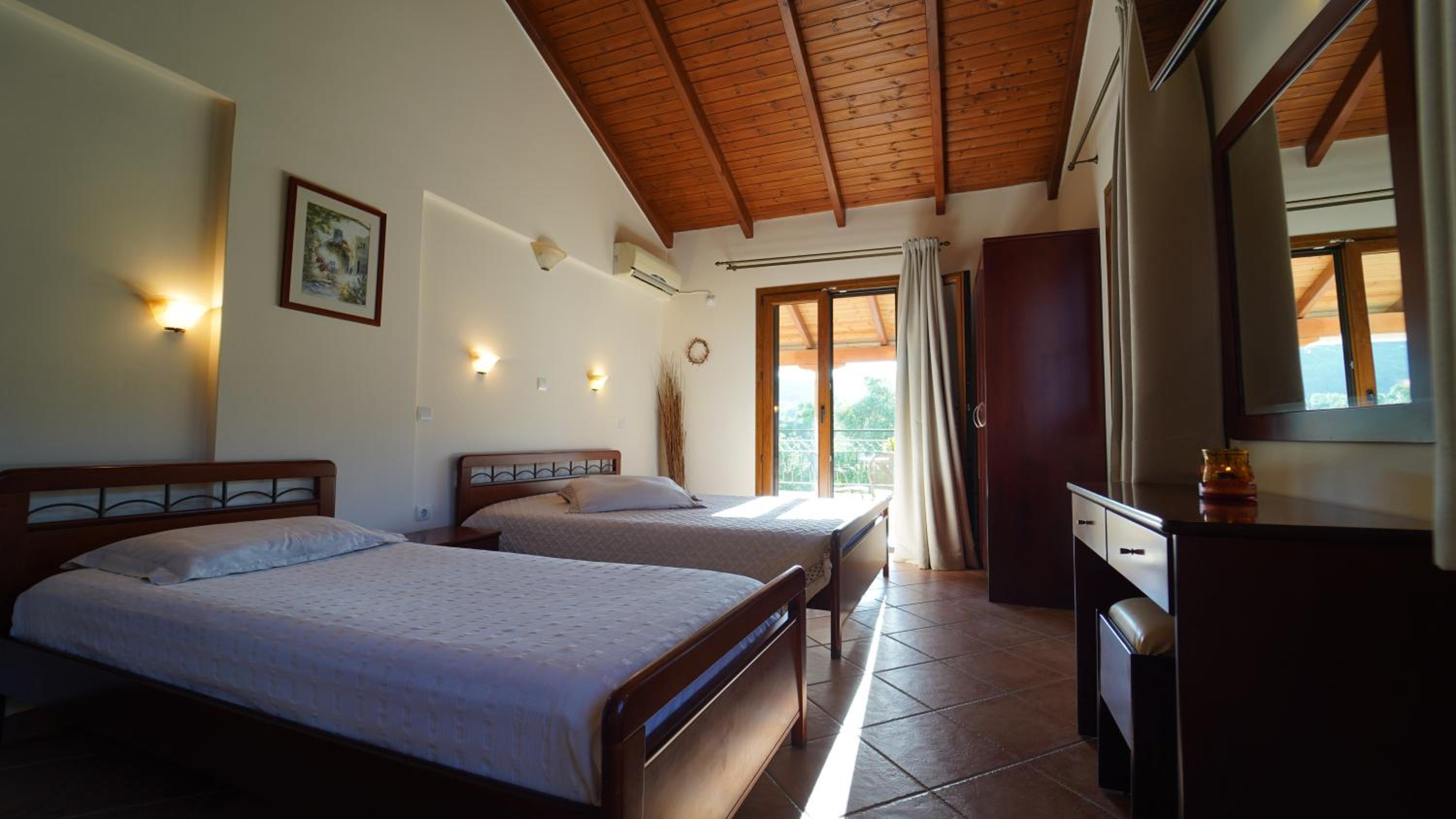استوديو سوبيريور