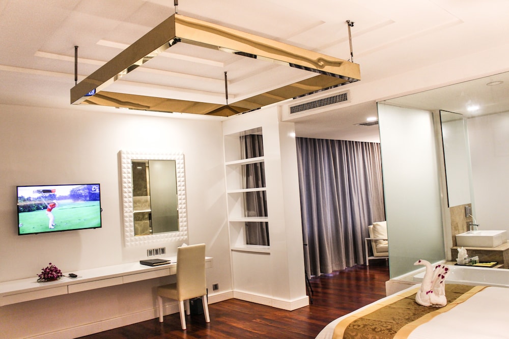 Grand Sokhalay Hotel 27/38