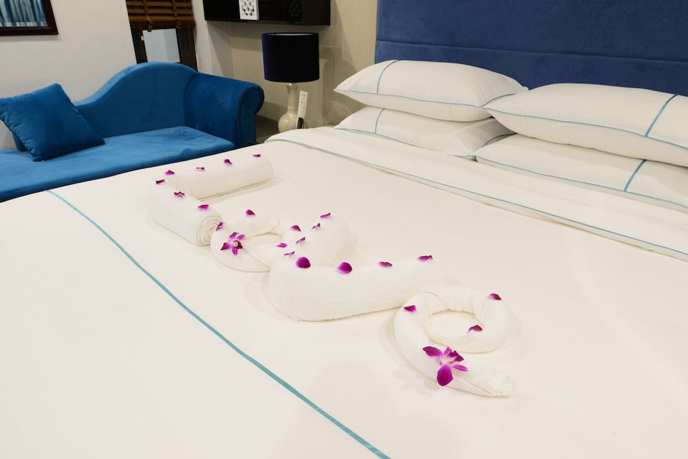 Hanoi Emerald Waters Hotel Spa 48/73