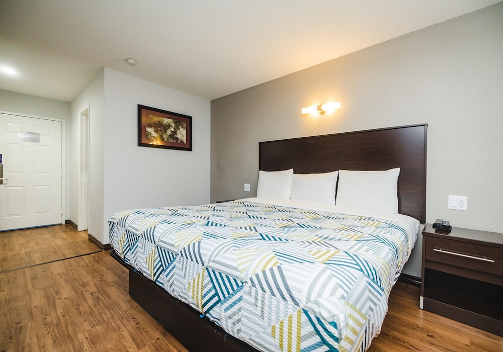 SureStay by Best Western Channelview 7/37