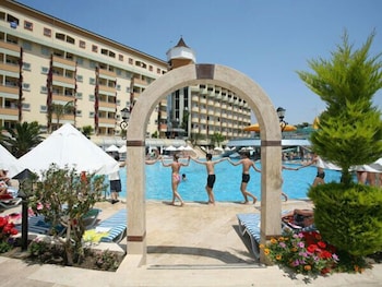 Saphir Hotel And Villas 14/90