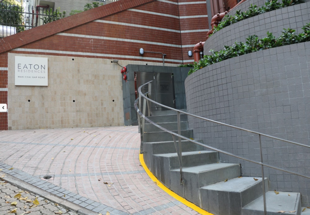 Ying nFlo, Hong Kong, Wan Chai 49/58