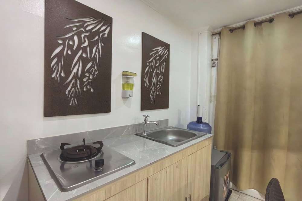 VG Pension and Residences by ZUZU 8/60