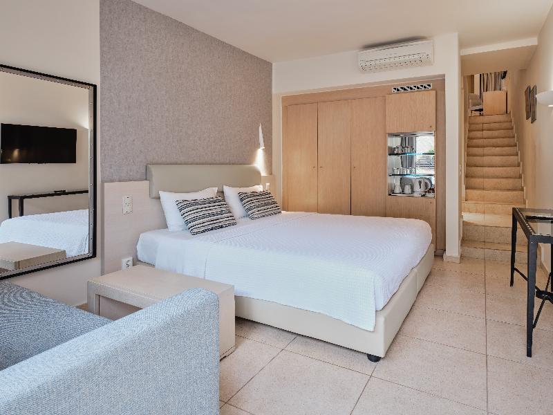 2 Bedrooms, Maisonette, Family, Pool View
