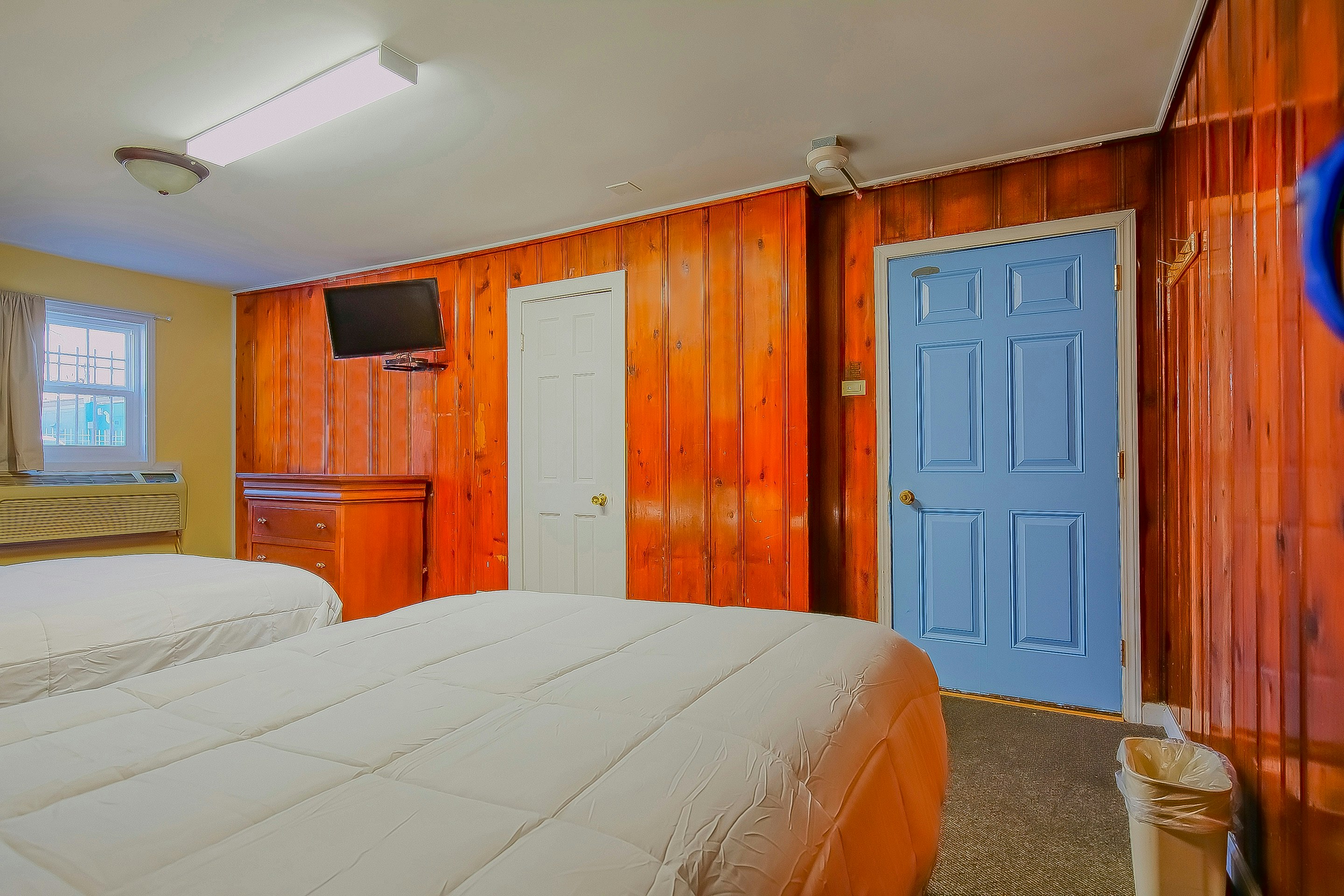 Room at Hotel O Markham IL near Harvey/Tinley Park, HARVEY - IL