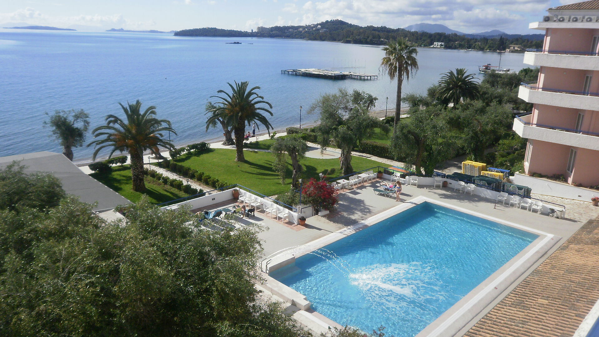 Elea Beach Hotel 38/39
