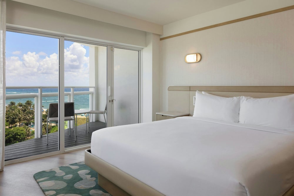 Room, 2 Queen Beds, Ocean View, Accessible