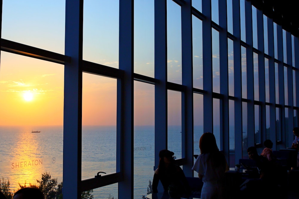 Sheraton Beihai Resort 59/64