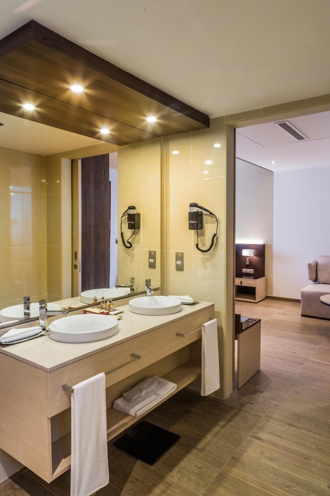 azalai hotel abidjan