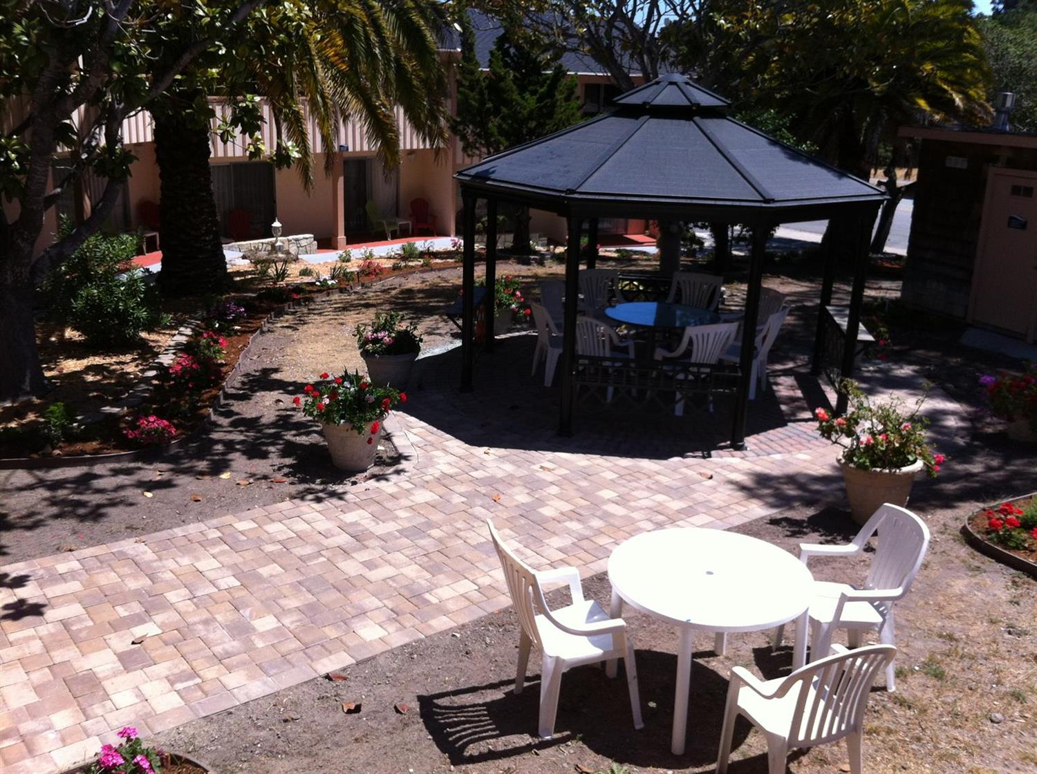 Americas Best Value Presidents Inn On Munras 7/14