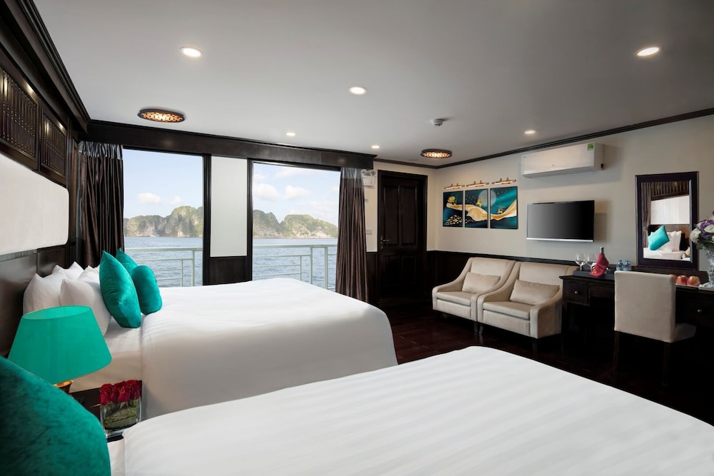 Bhaya Cruises 27/73