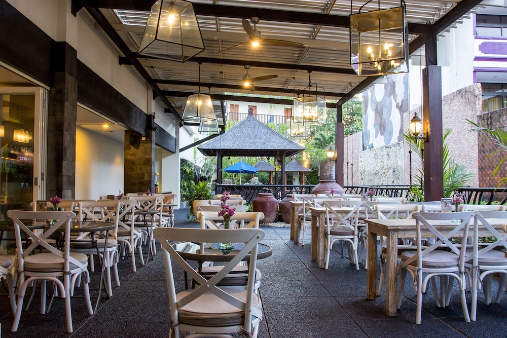 Natya Hotel Kuta 40/49