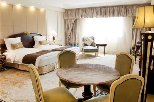 Grand, Deluxe, Double or Twin Bed