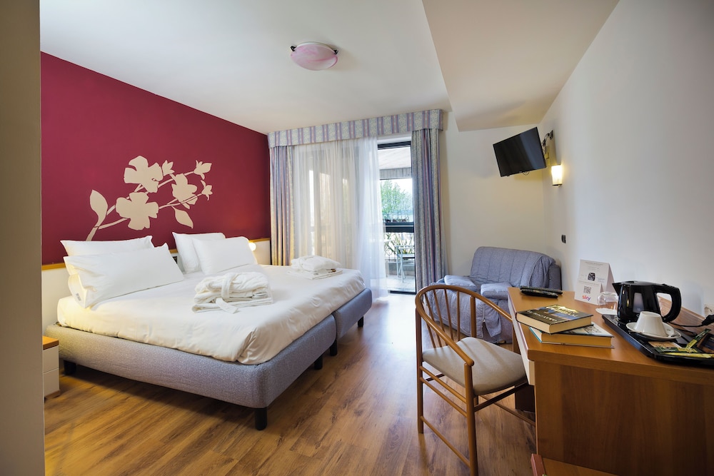 Alevic Hotel Sirmione 22/69