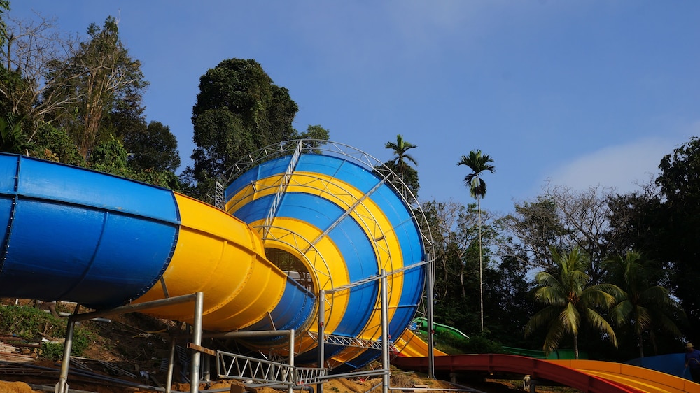 Bukit Merah Laketown Resort 16/43