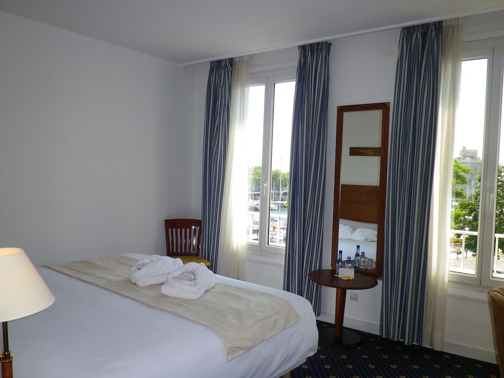 Hotel Le Yachtman 23/77