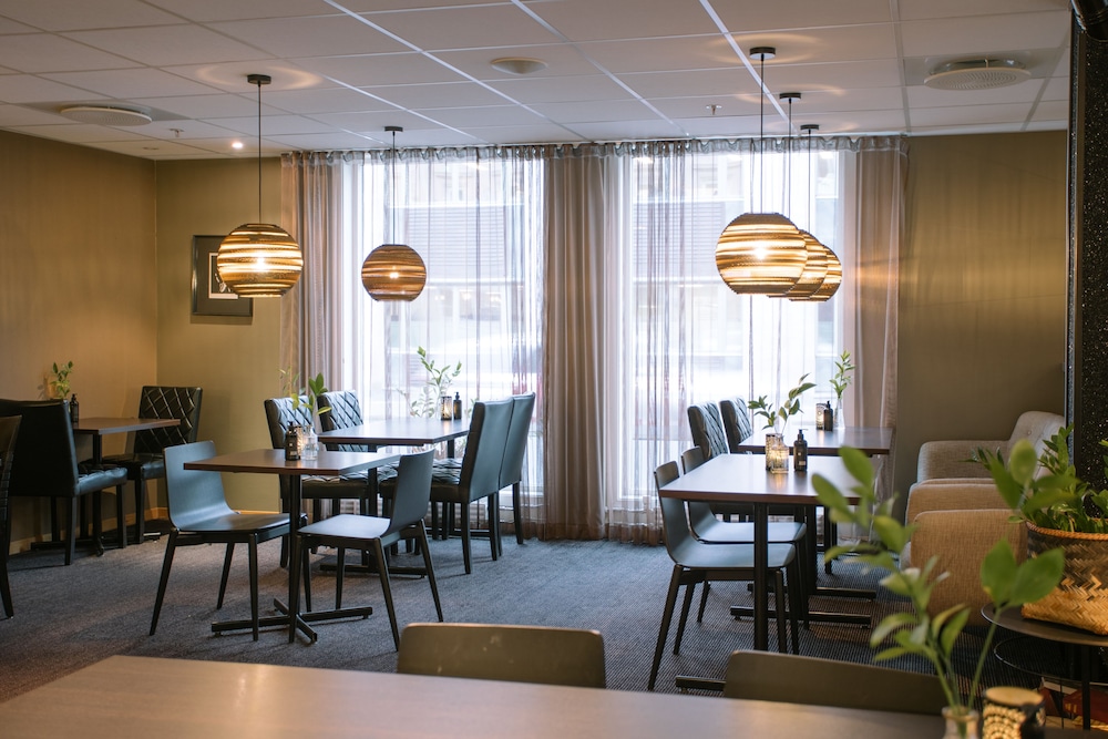 Comfort Hotel Park 66/75