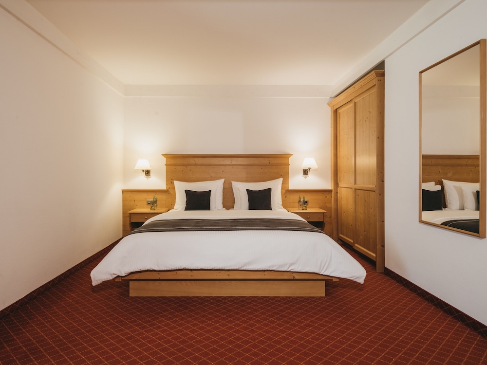 Alpine Resorthotel Schwebebahn 15/59