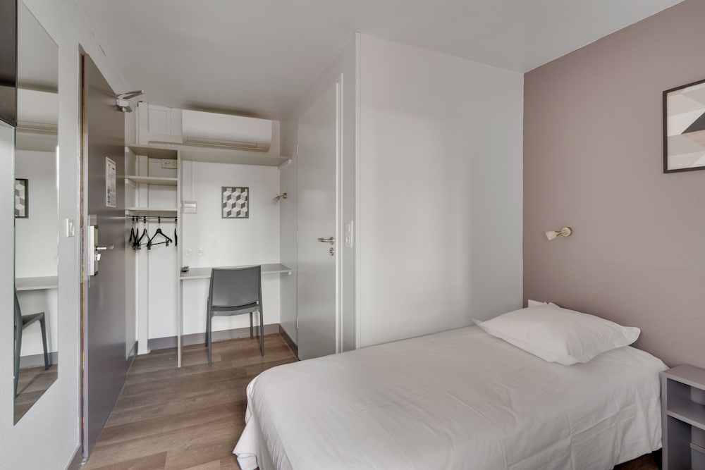 Hotel Initial by Balladins Blois 6/36