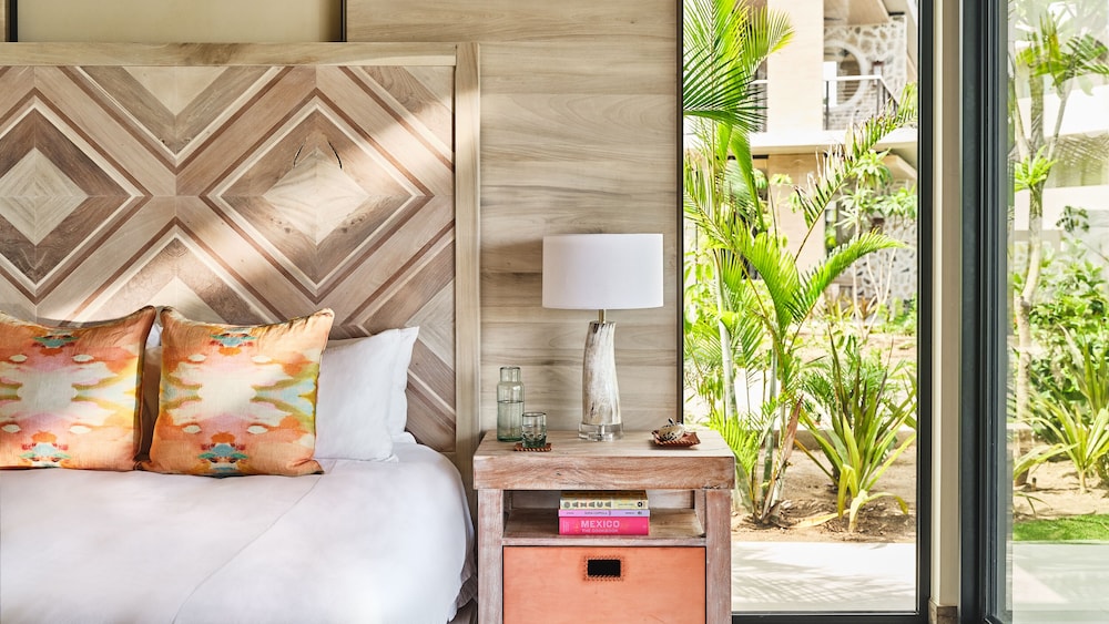 Skydeck, King Bed, Ocean View