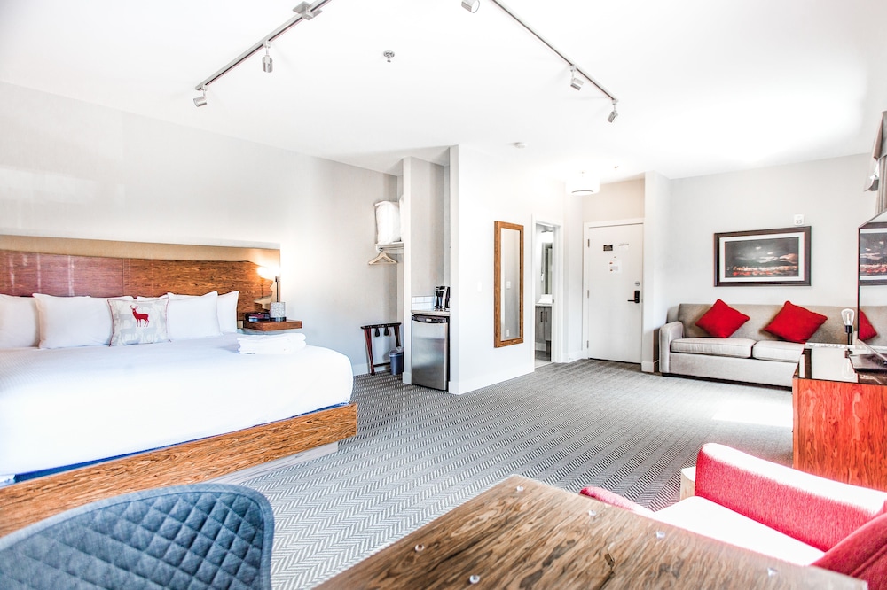 Basecamp Lodge Canmore 22/63