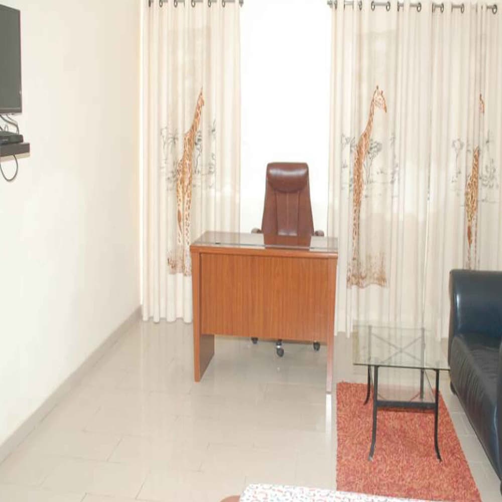 Residences Easy Hotel 4/50