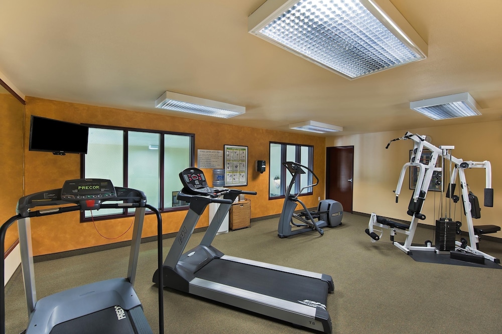 Oxford Suites Pendleton 26/54