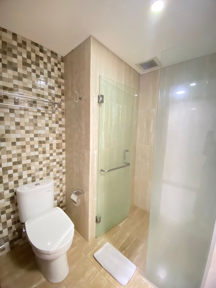 Cipta Hotel Wahid Hasyim 40/49