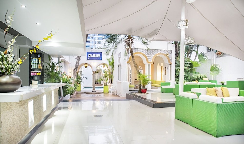 Santorini Hotel And Resort 18/87
