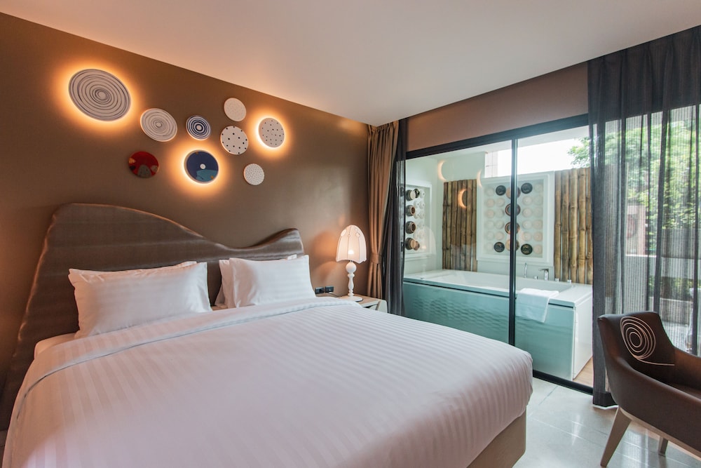 Rachabhura Hotel 16/50