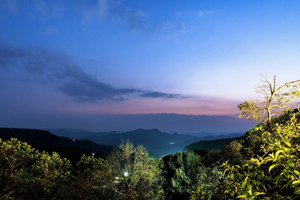 Valley View Beacon Resort, Mahabaleshwar 45/50