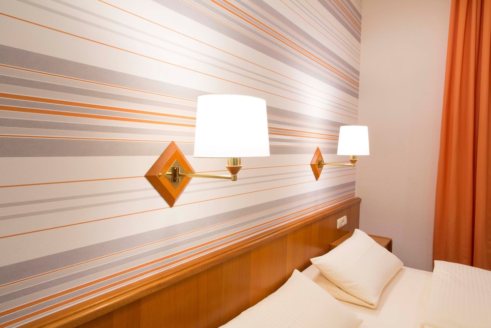 Hotel Zum Baeren 28/38