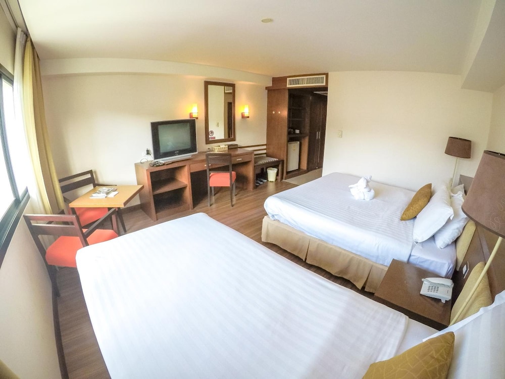 HIRAN RESIDENCE 23/58