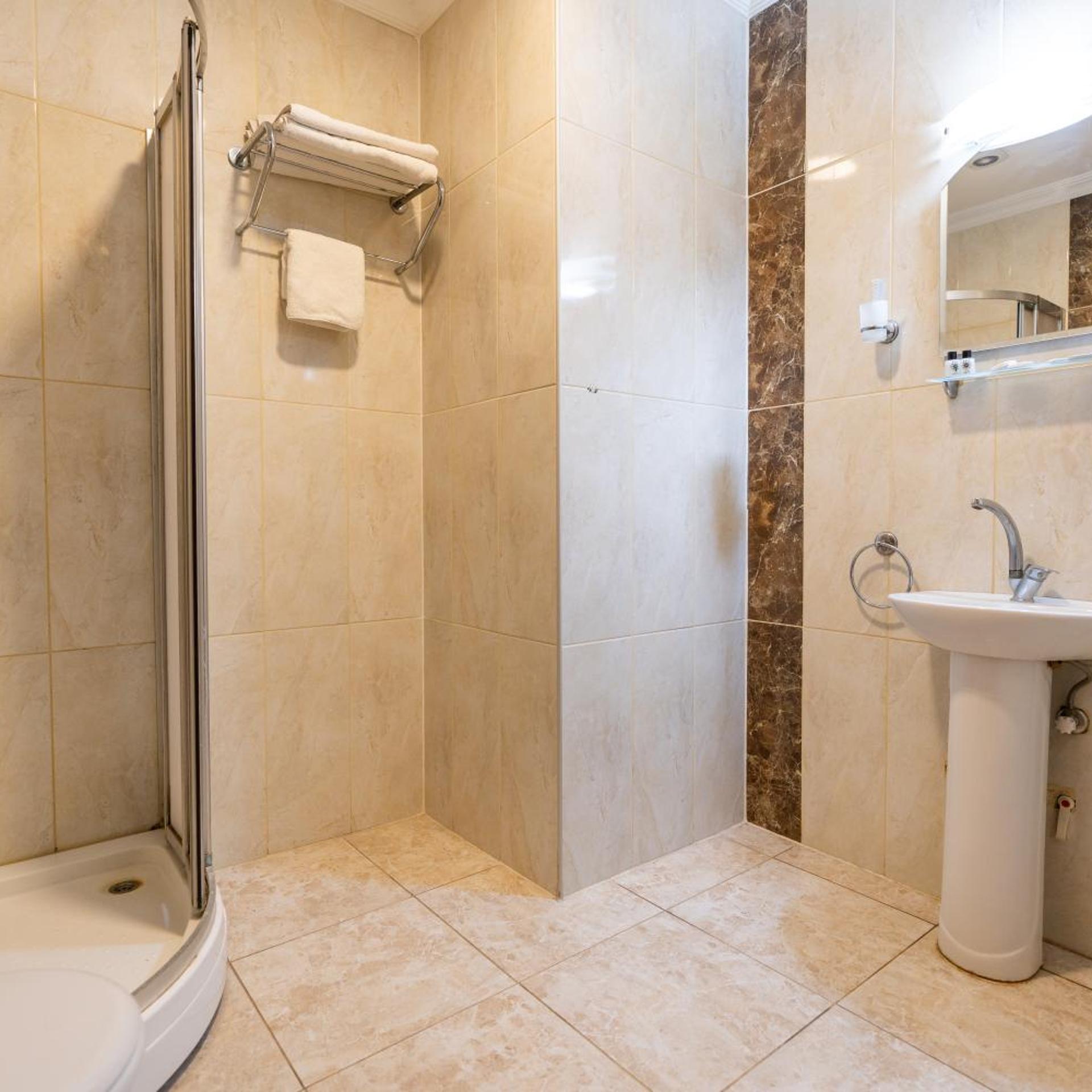 Emsa Palace Hotel 48/50